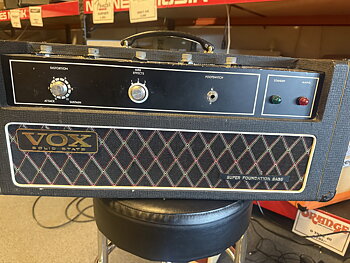 Vox Super Foundation Bass head 1968