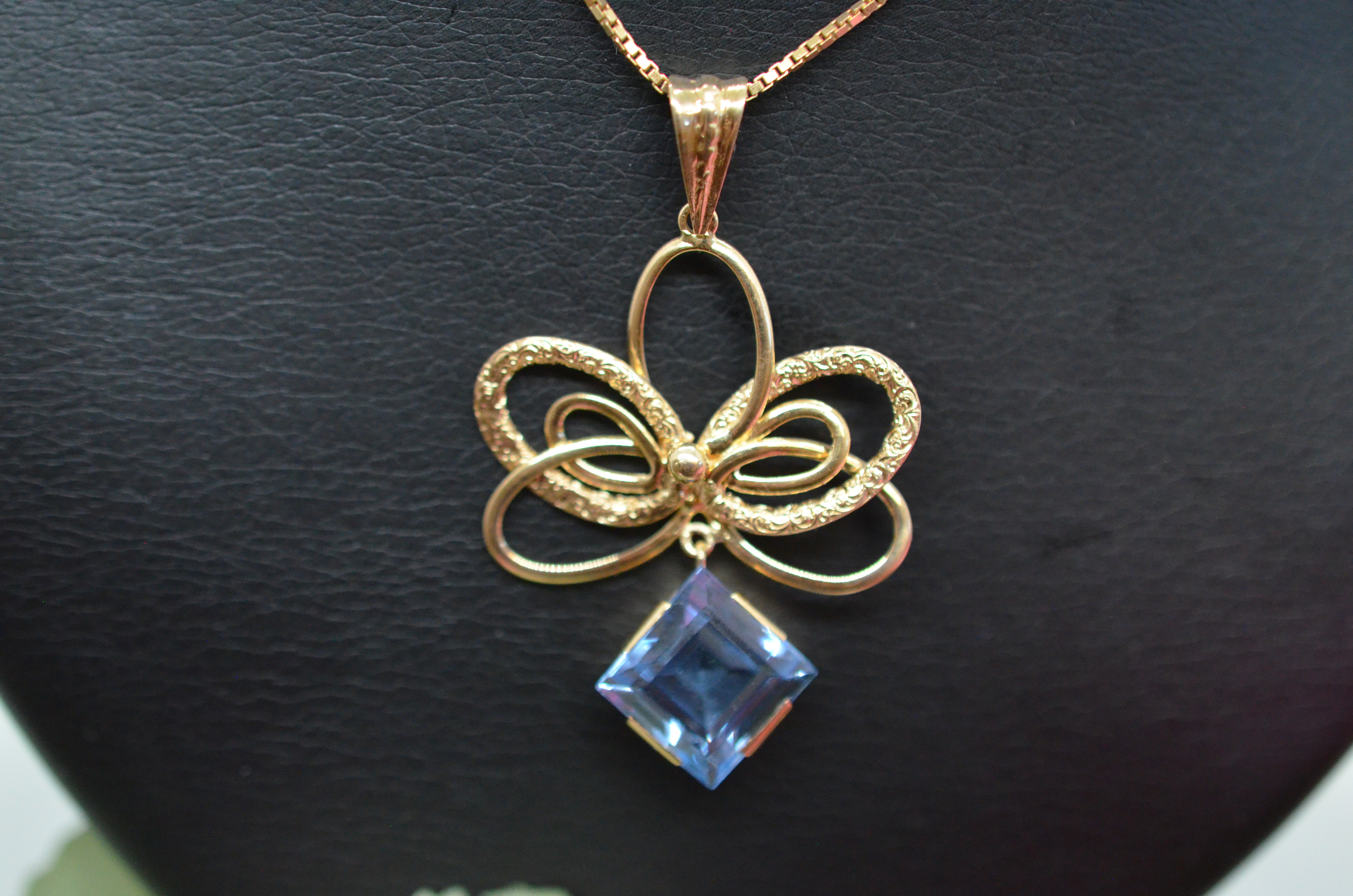 Vintage pendant made in 1950 - 2