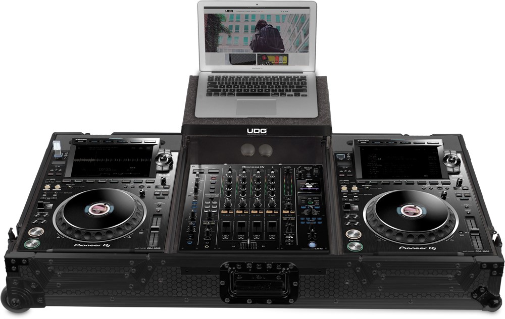 UDG Ultimate Flight Case Pioneer CDJ-3000/A9