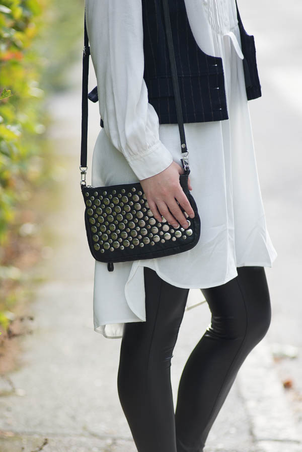 Frontrow - Mollie Snap Sling Black Silver - 3