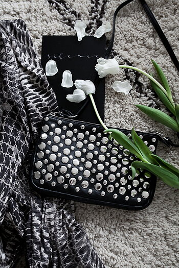 Frontrow - Mollie Snap Sling Black Silver