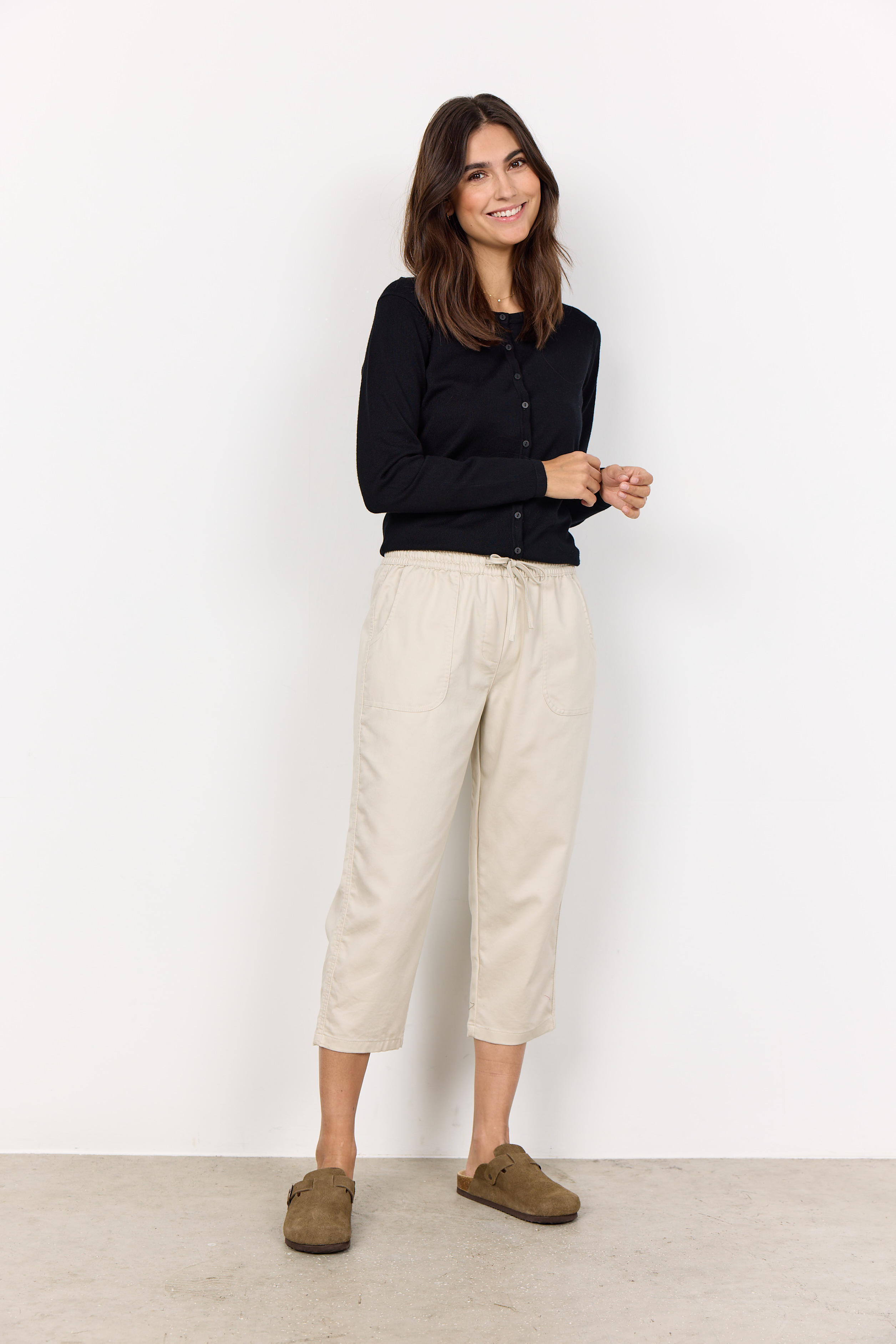 SC-Akila 23-c Beige Kort Byxa