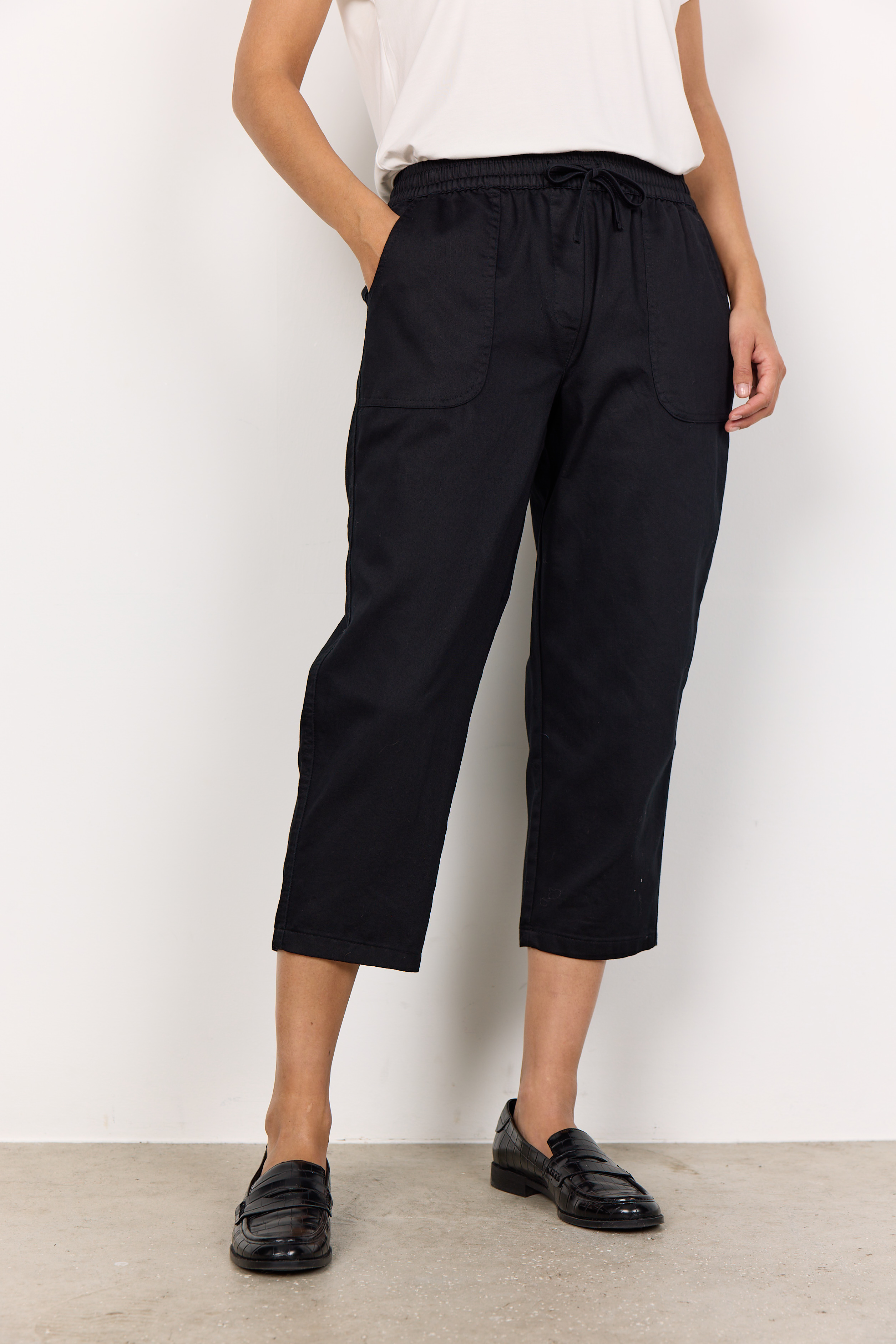 SC-Akila 23-c Svart Kort Byxa