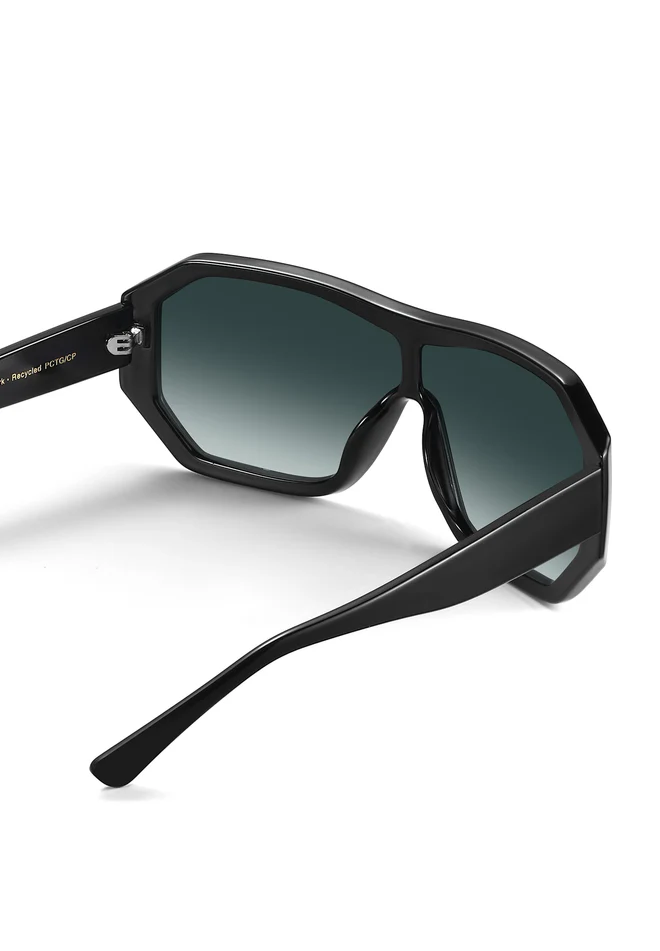 Bloch Black - 2