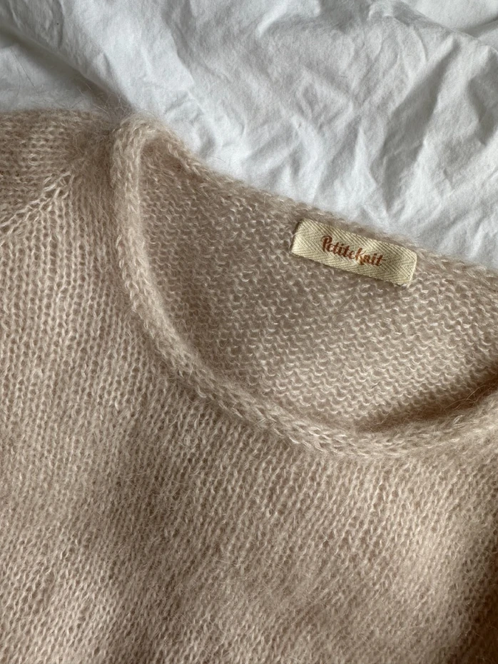 PetiteKnit Cumulus Blus O-neck (18 m st 4,5) - 2