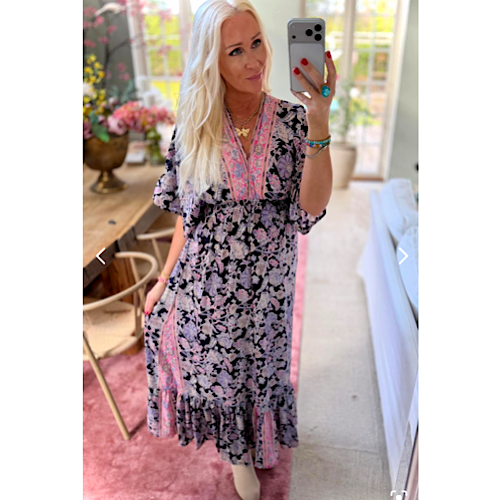Starlet Bohemisk Klänning Mörkblå Rosa blomprint