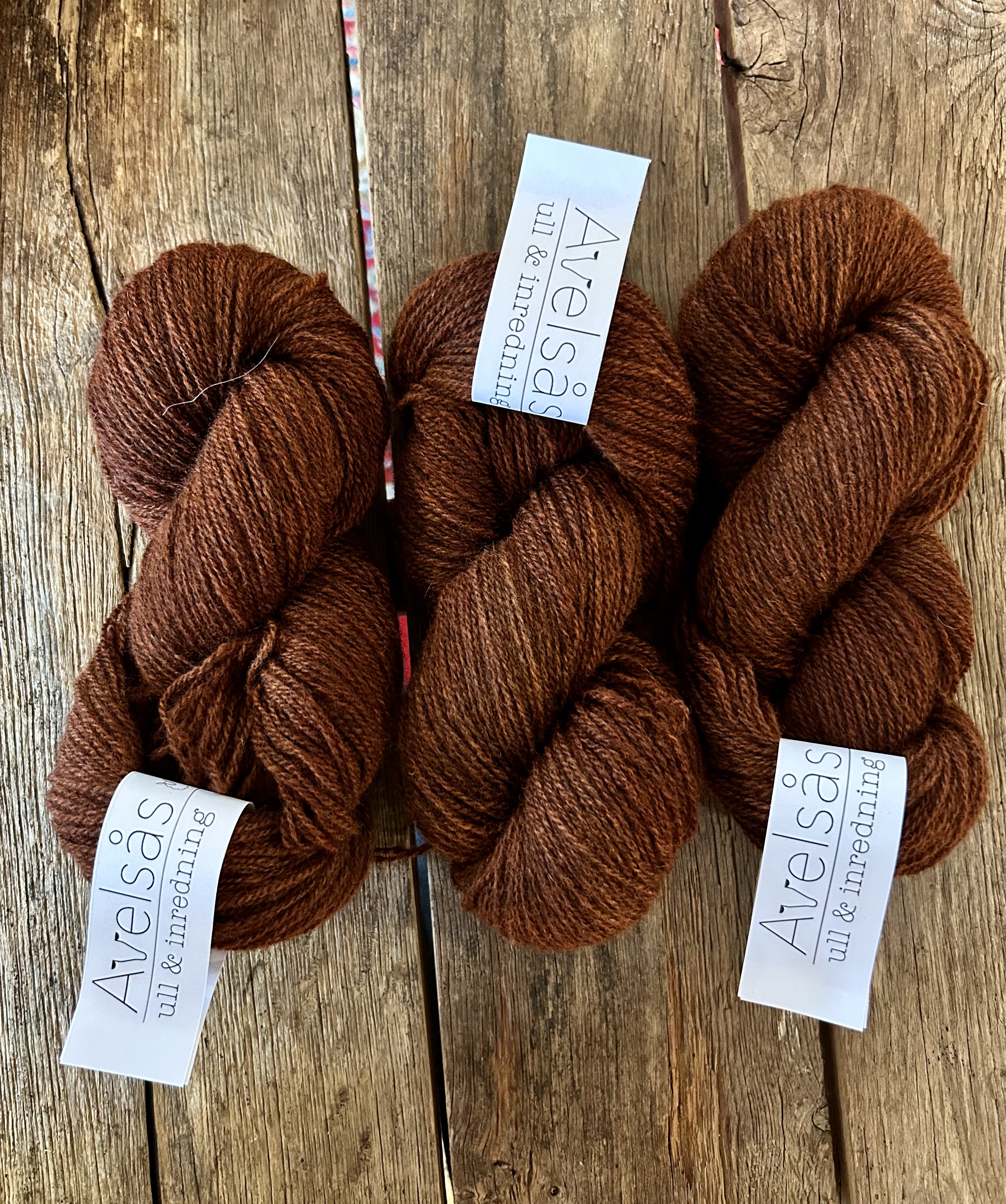 Ruby Ale 2-ply hand-dyed Fine Wool yarn
