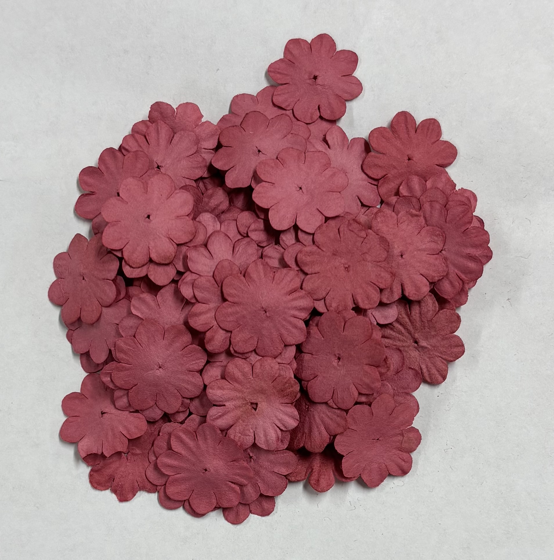 Mini Pappersblommor  20 mm 100 st Raspberry