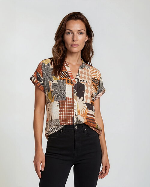 Blus Saori kort ärm brun/beige/svart mönstrad