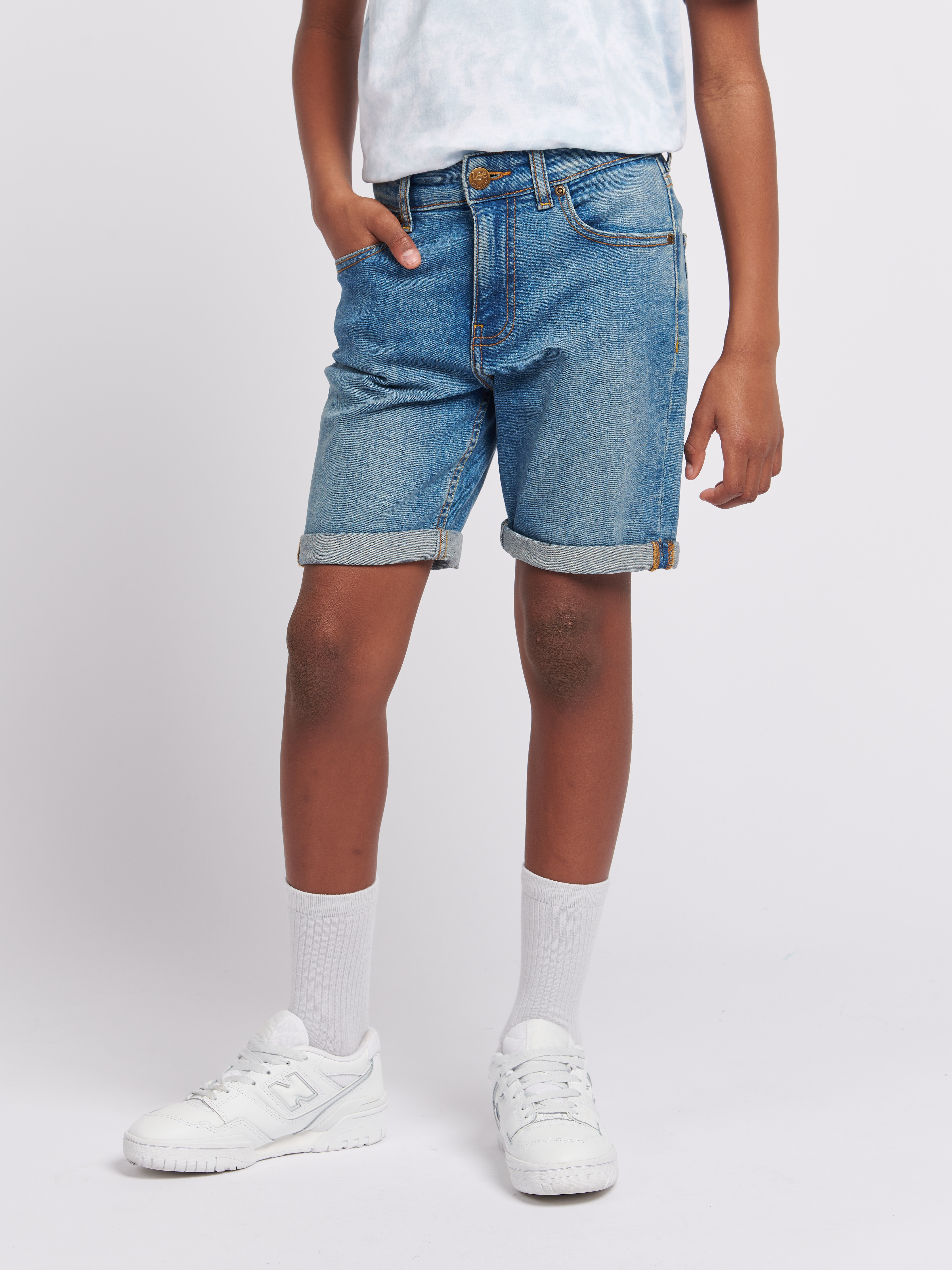 WEST 5 POCKET SHORT WORN WASH