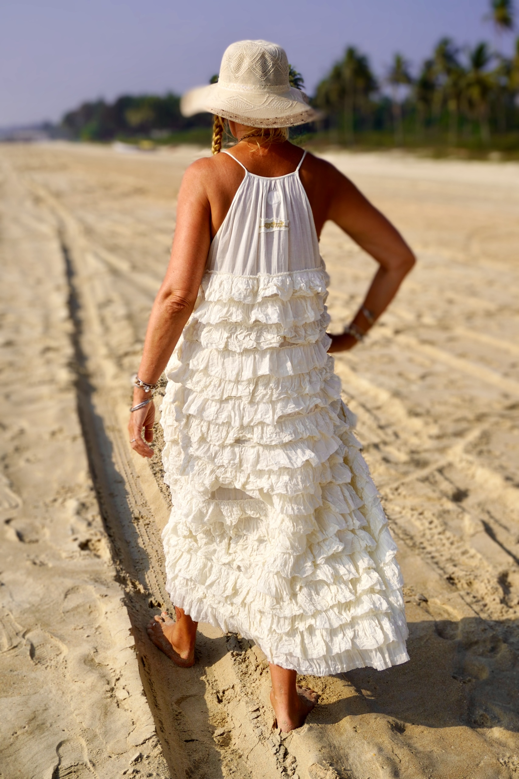 VOLA VOLARE LOTUS COTTON  MAXI  DRESS CREAM  - 8