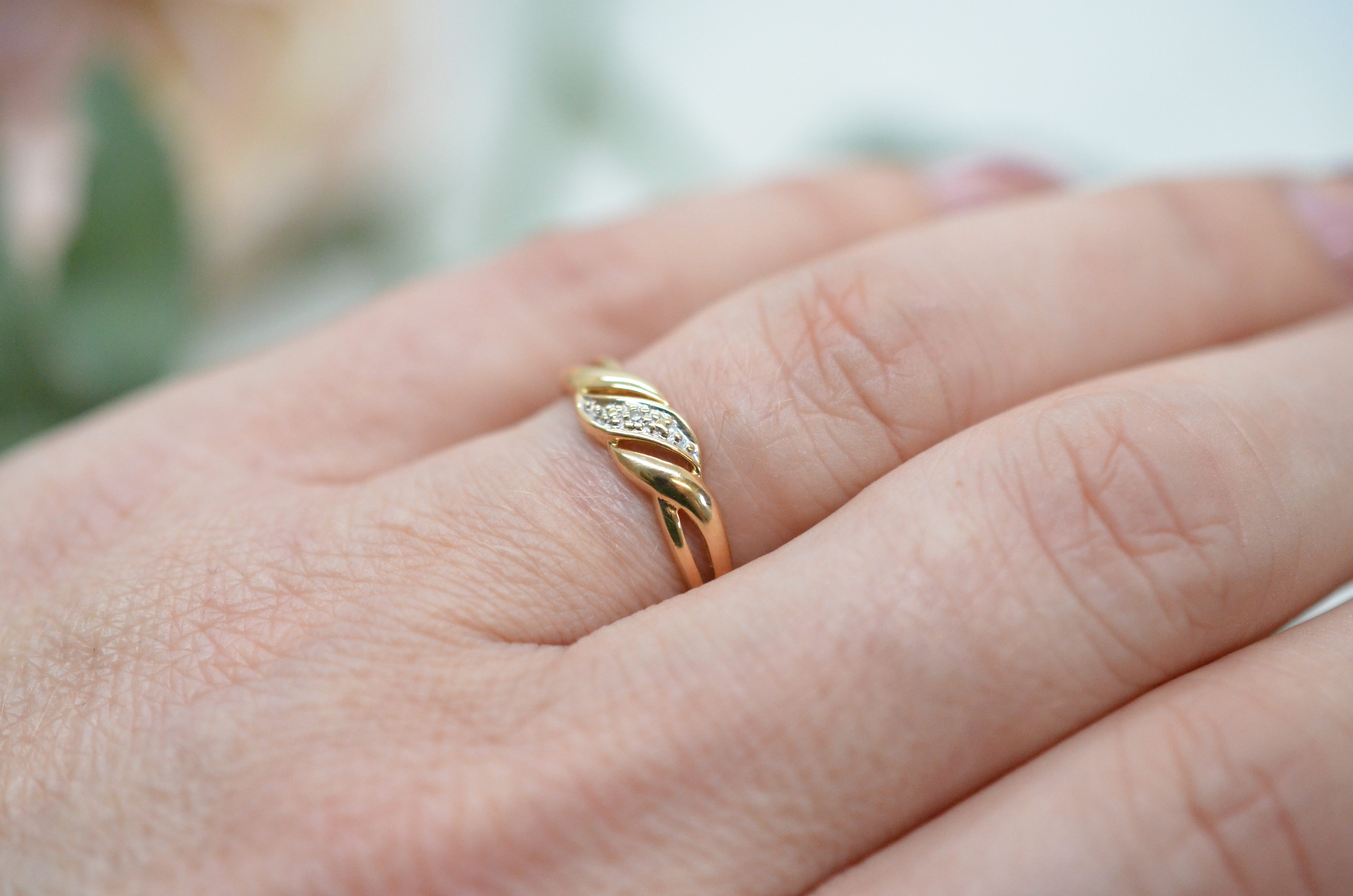 Second Hand 18k diamond ring - 5