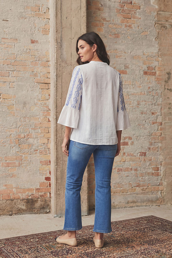 Isay - Mina Blouse Blue Flower Vine - 3