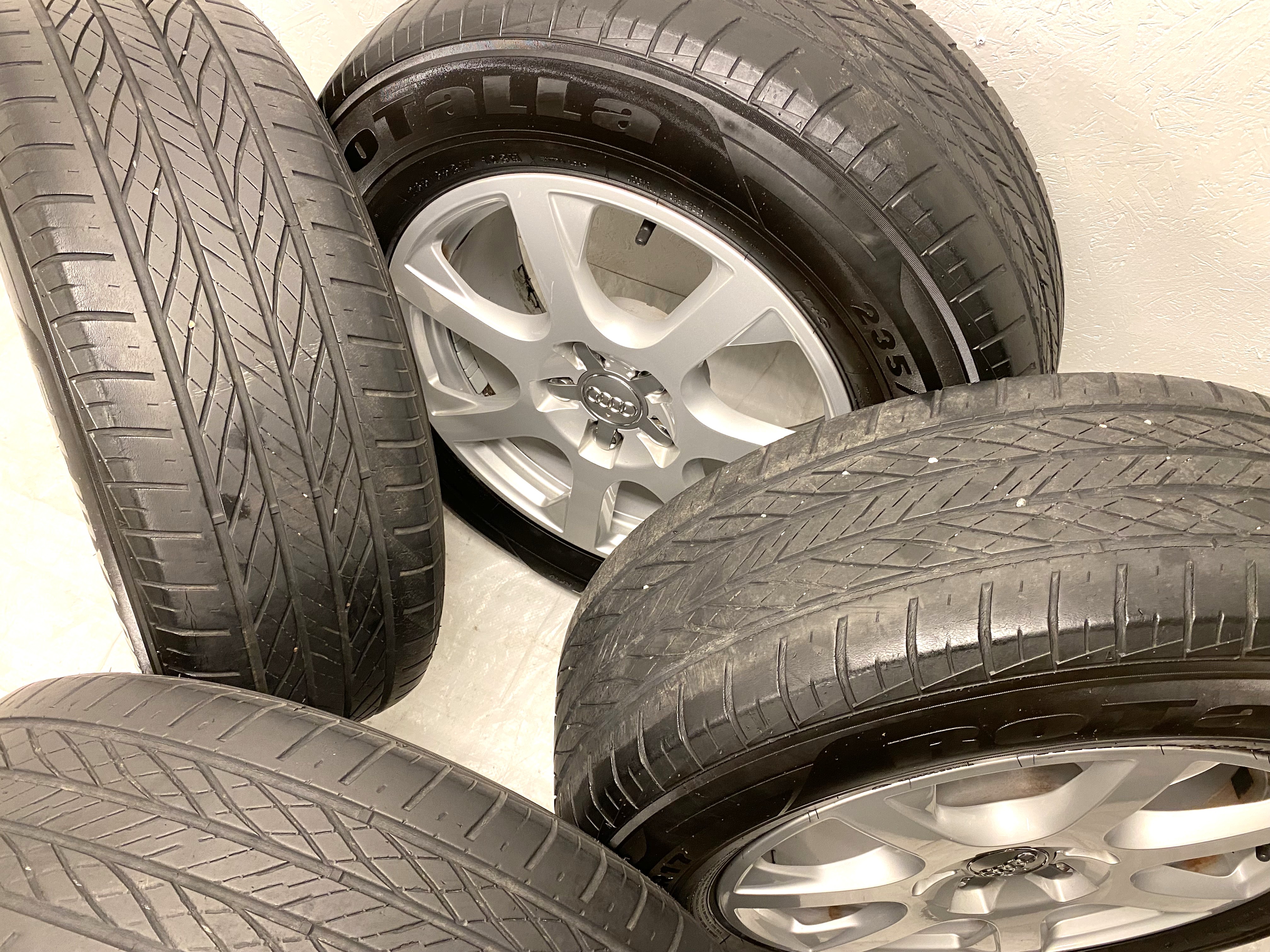 Kompletta Sommarhjul | AUDI Q5 Original 5x112 8x17 ET39 66.6 +  235/65 R17 108H Rotalla Enyoyland H/T | V01-2017 | 4|4|4|3 mm - 3