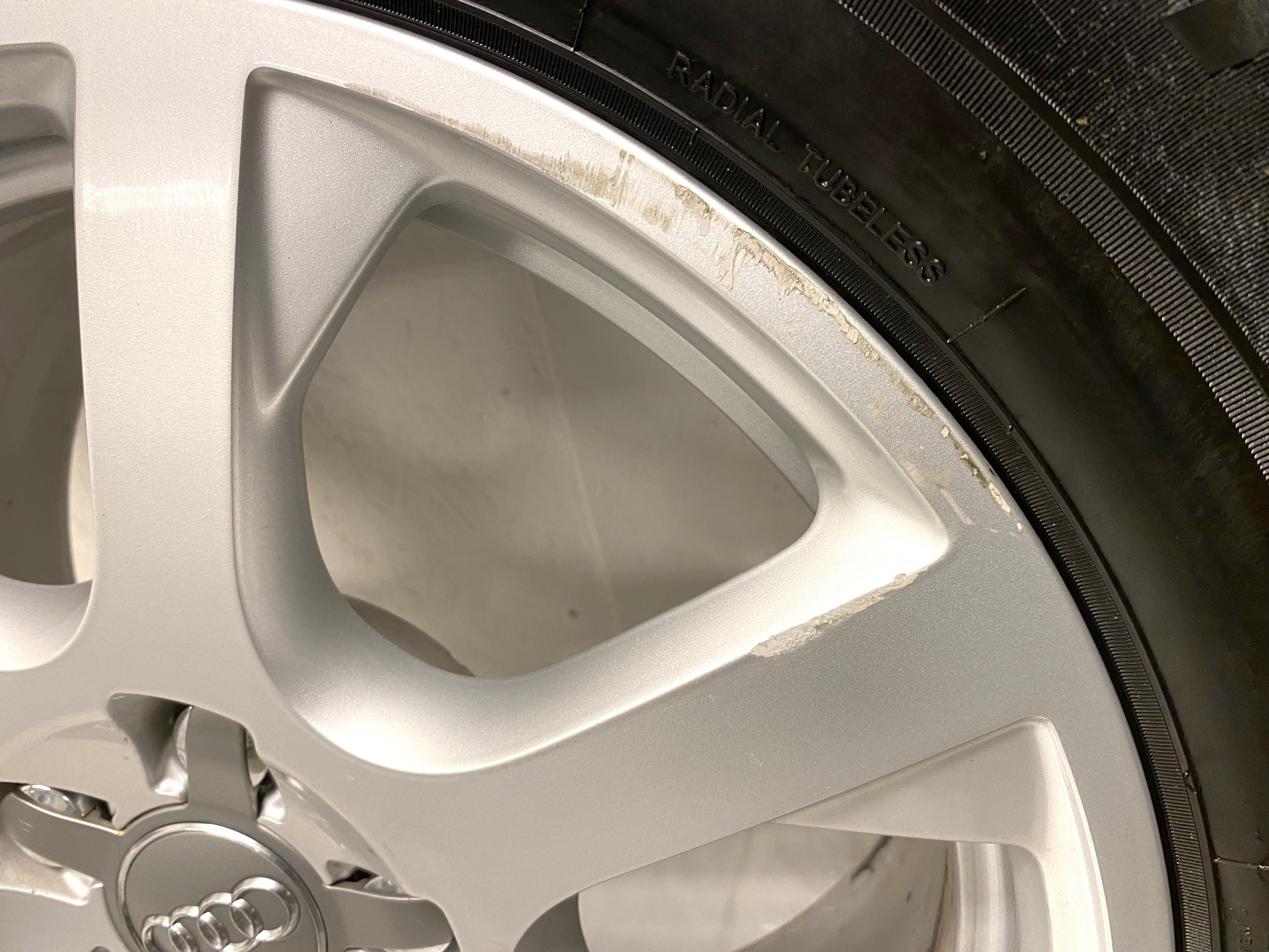Kompletta Sommarhjul | AUDI Q5 Original 5x112 8x17 ET39 66.6 +  235/65 R17 108H Rotalla Enyoyland H/T | V01-2017 | 4|4|4|3 mm - 15
