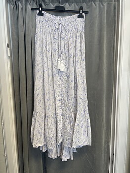 Coconut Milk Lorena Skirt Blue Flower