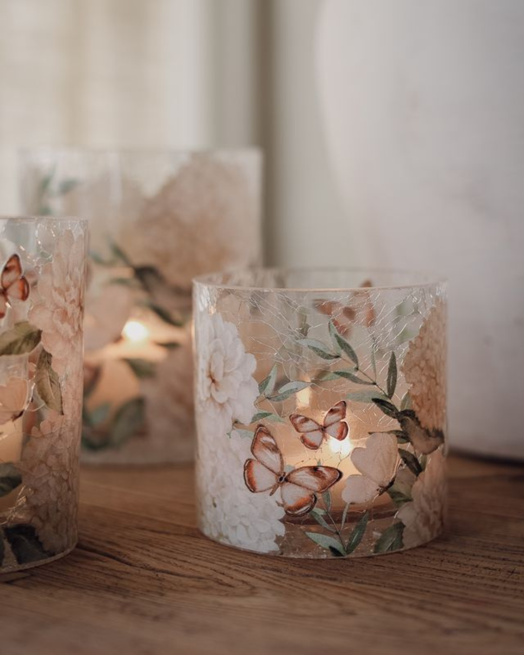 Candle lantern "Hydrangea &amp; Butterflies" small - Majas Cottage