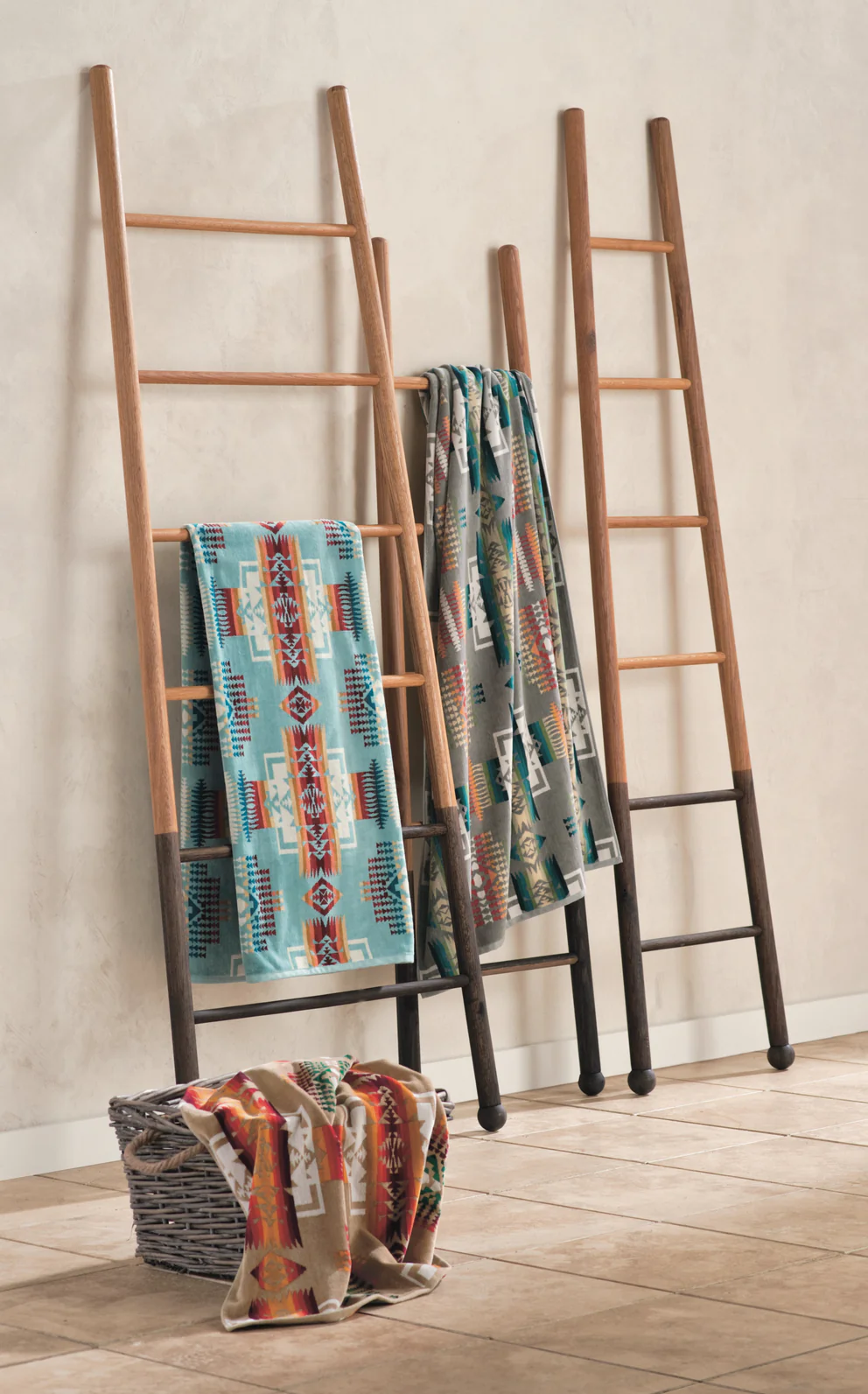 Pendleton Chief Joseph oversized spa Towel - Aqua - 2