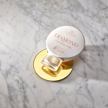 Lakshmi - Diamond Contouring Cream