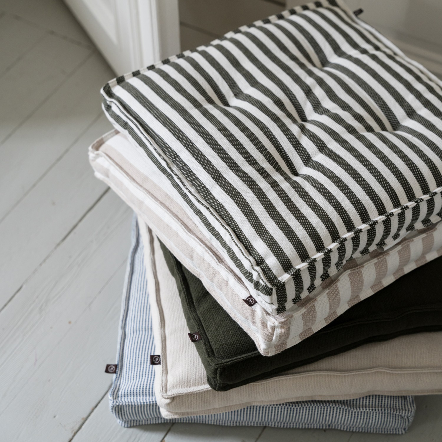 Sittdyna Randig Salvia 45x45 - ERNST