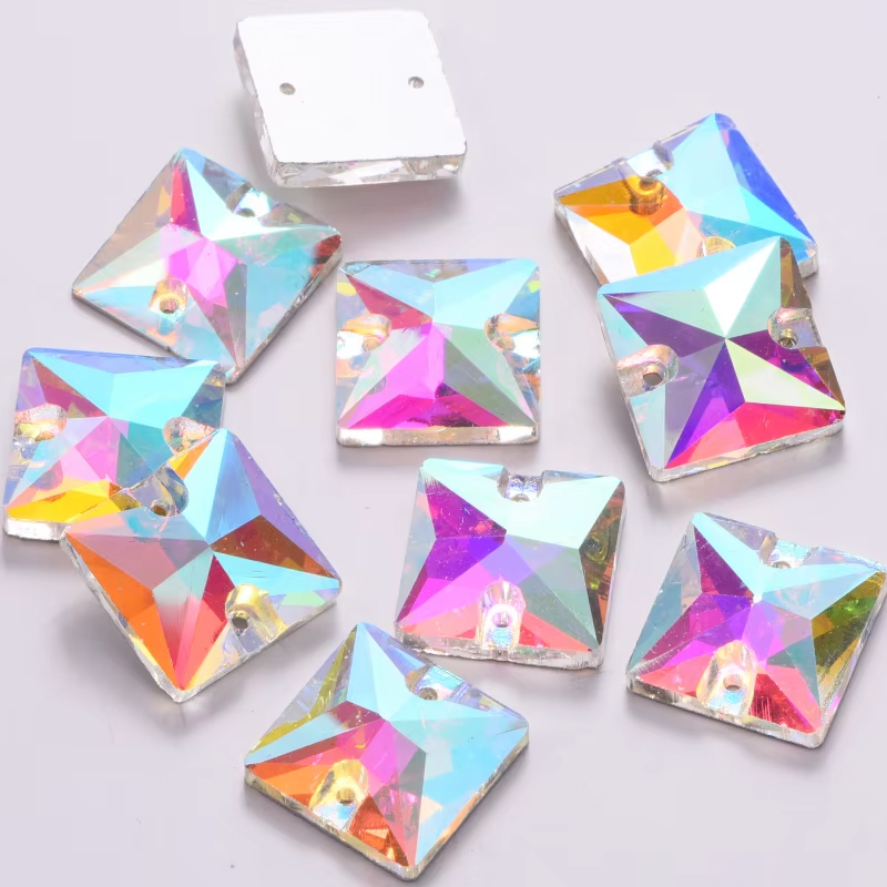 Fyrkant Crystal AB
