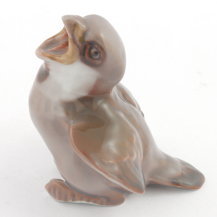 クヌート・キューン  茶/白色の鳥のヒナ  7cm  20世紀  #1852