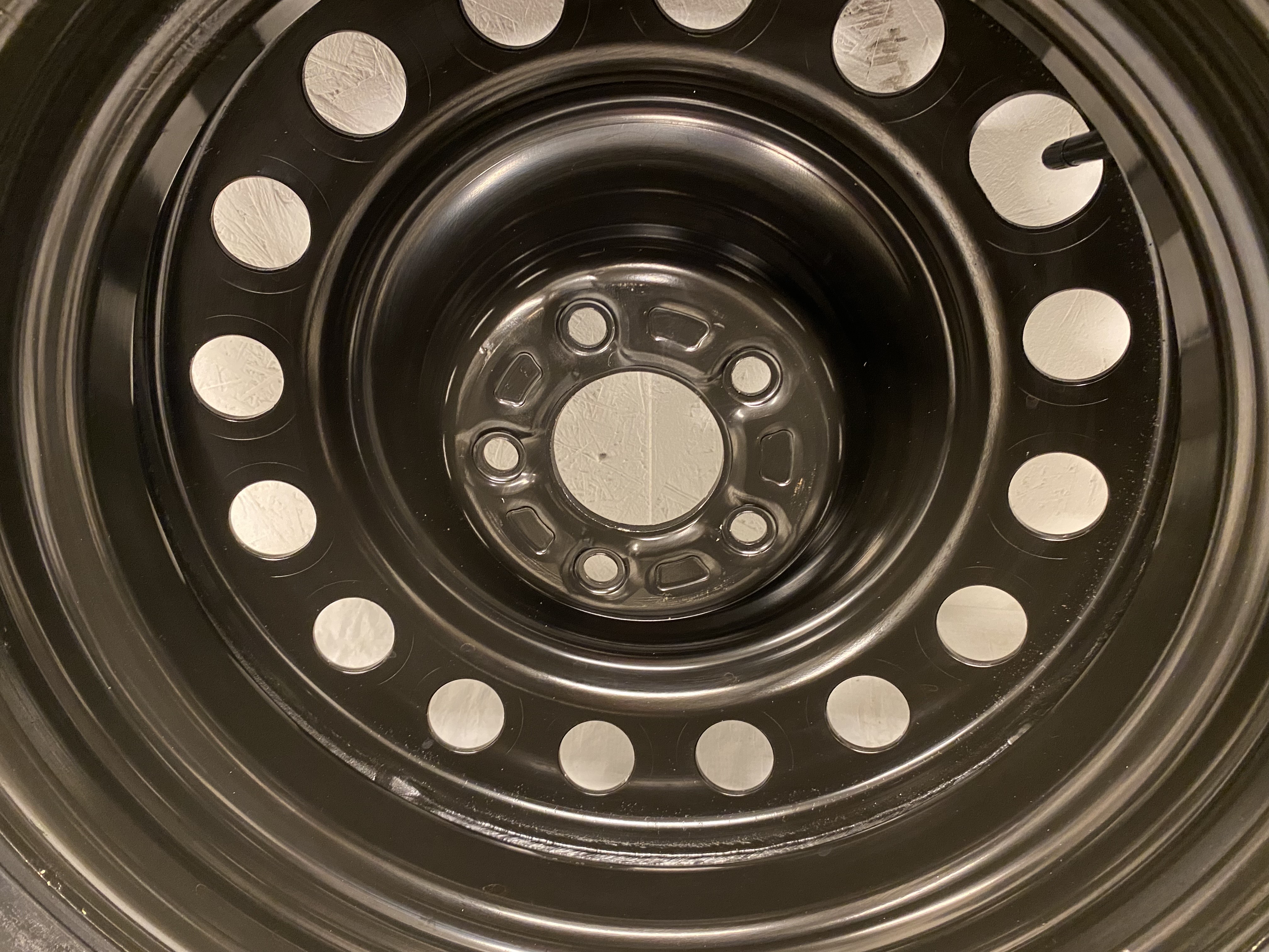 RESERVHJUL | 17" FORD MUSTANG S197 2005-2014 | 5x114.3 5x17 ET37 70.3 + T 185 60 R17 MAXXIS SPARE TIRE Temporary Use Only | V41-2004 | 3mm (Original) - 8