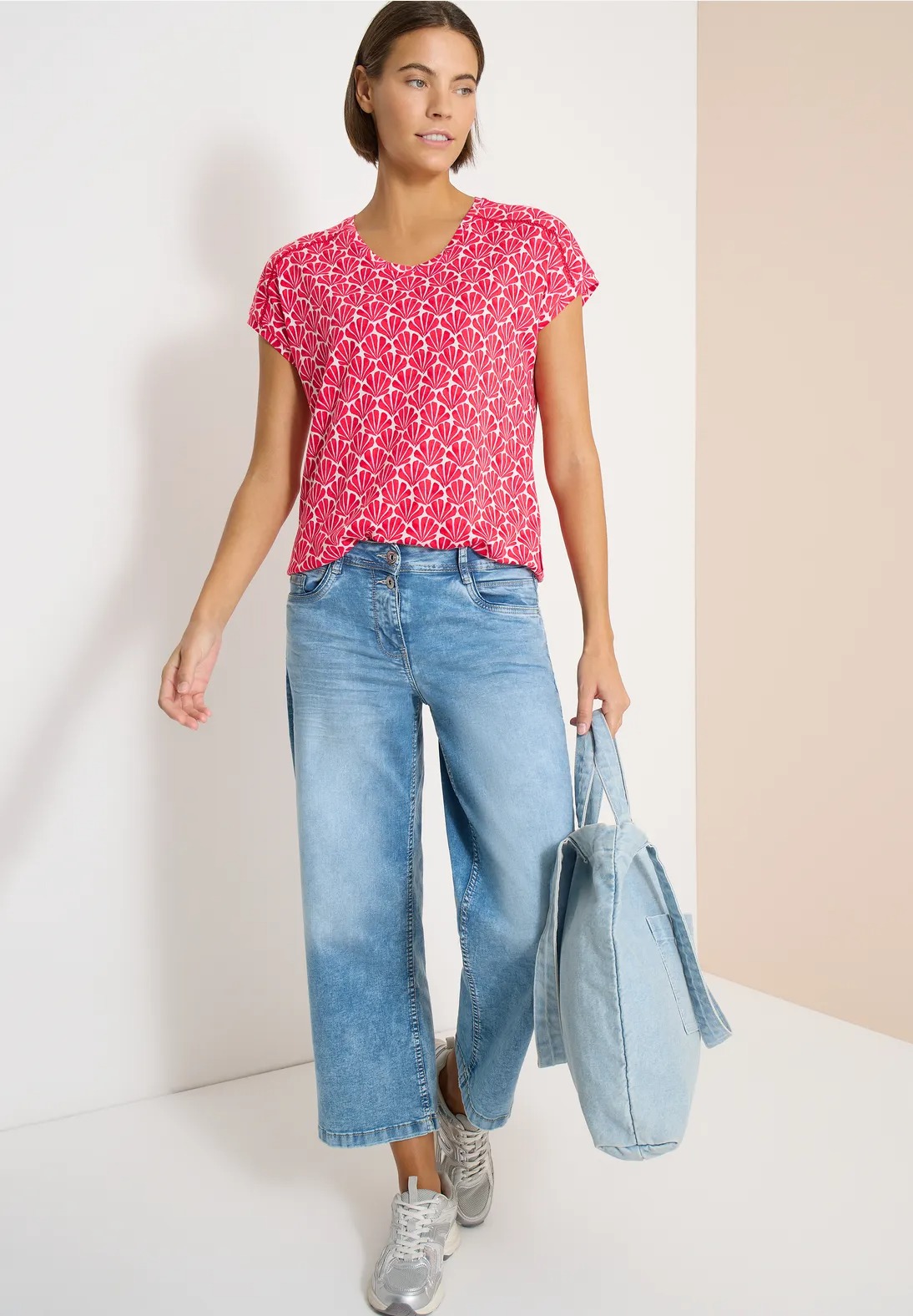 Minimal Lace Shoulder T-Shirt - Stl. L - Cecil - 3
