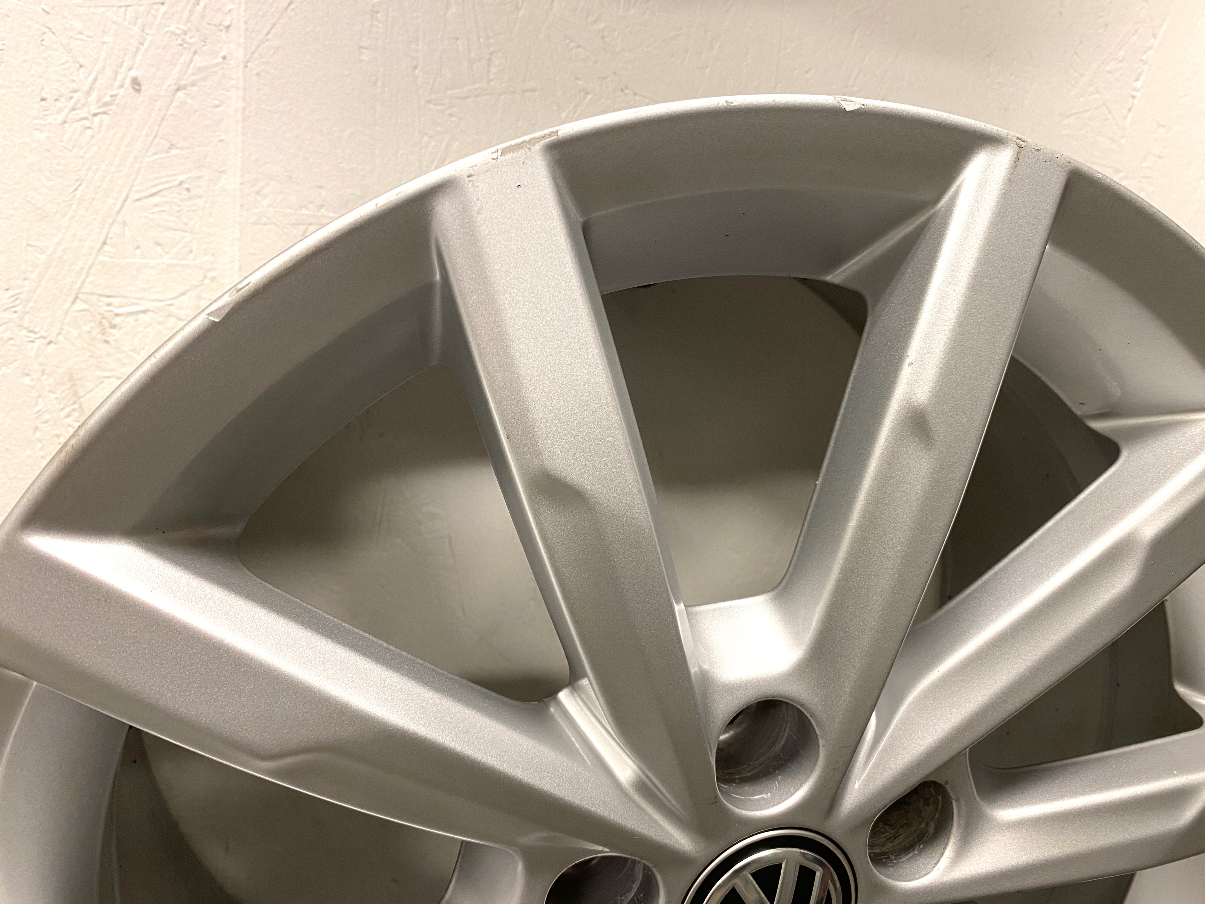 BEGAGNAT | 4 st | 16" ALUFÄLGAR Original VW POLO | 5x100 7x16 ET46 57.1 - 4