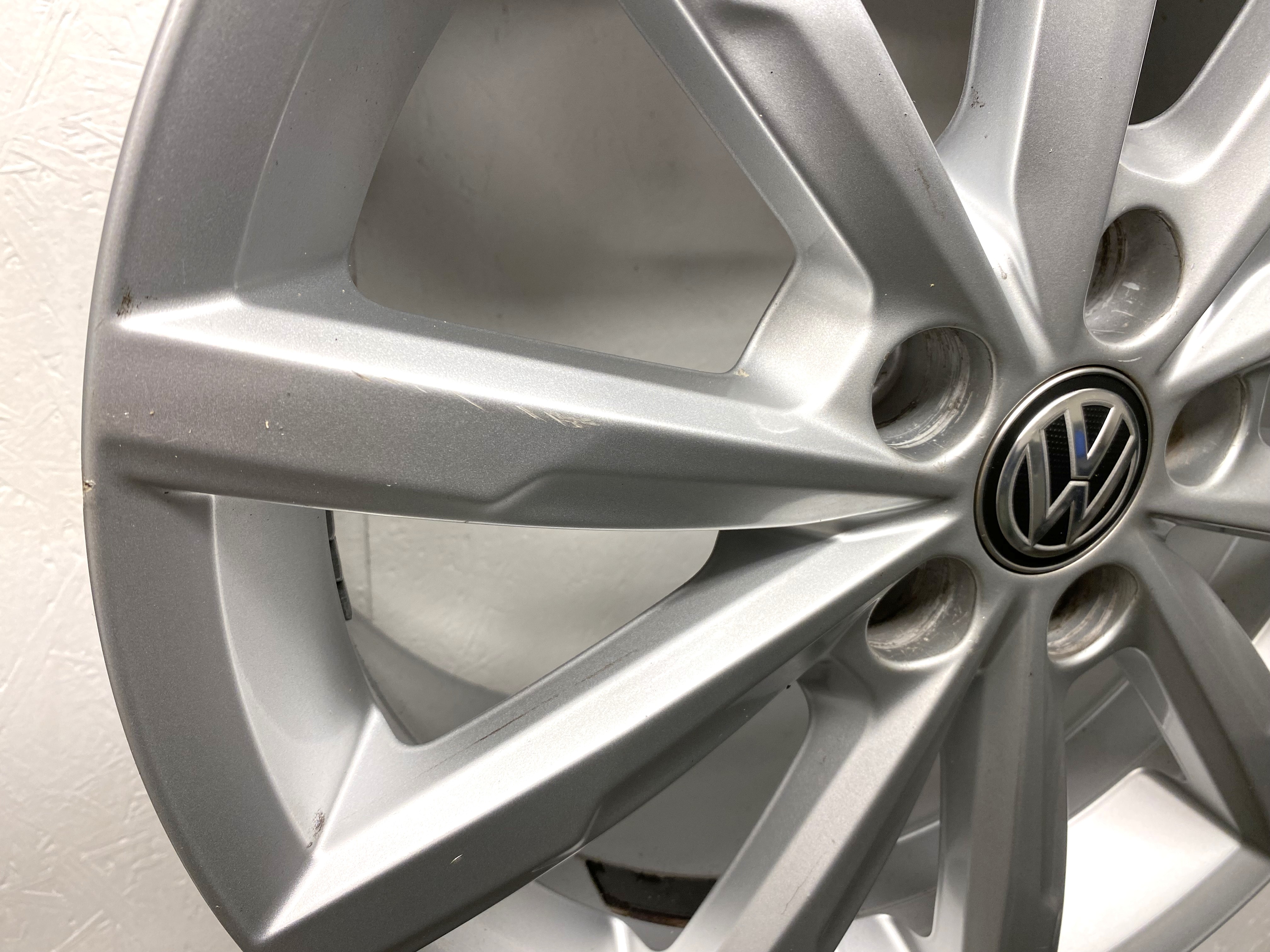 BEGAGNAT | 4 st | 16" ALUFÄLGAR Original VW POLO | 5x100 7x16 ET46 57.1 - 10