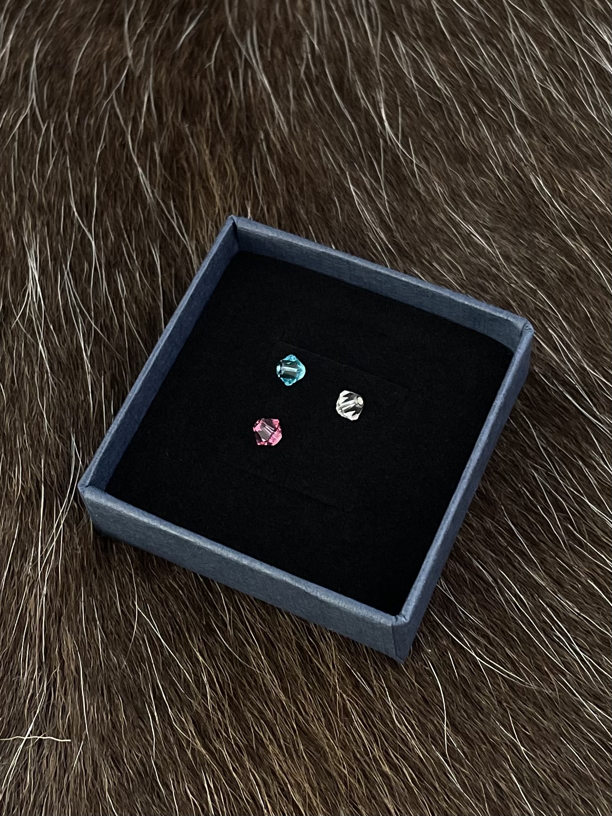 Små silverörhängen med pärla - 2