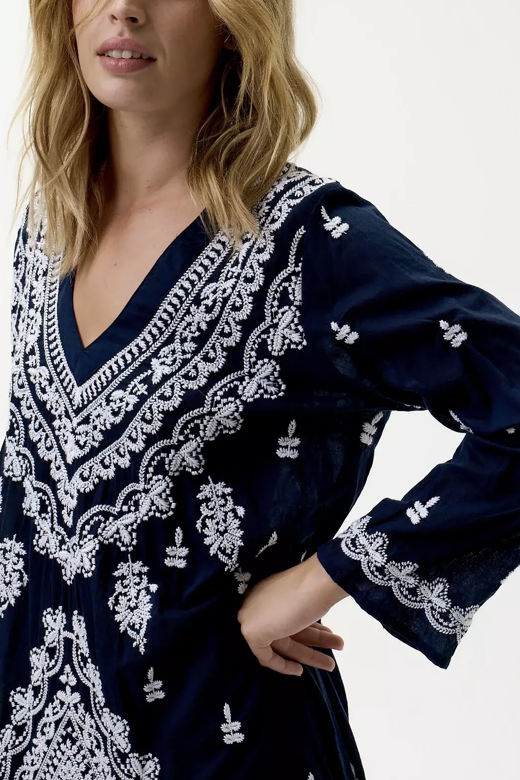 One Season  - Long Goa Embroidery Cotton Navy/White - 3