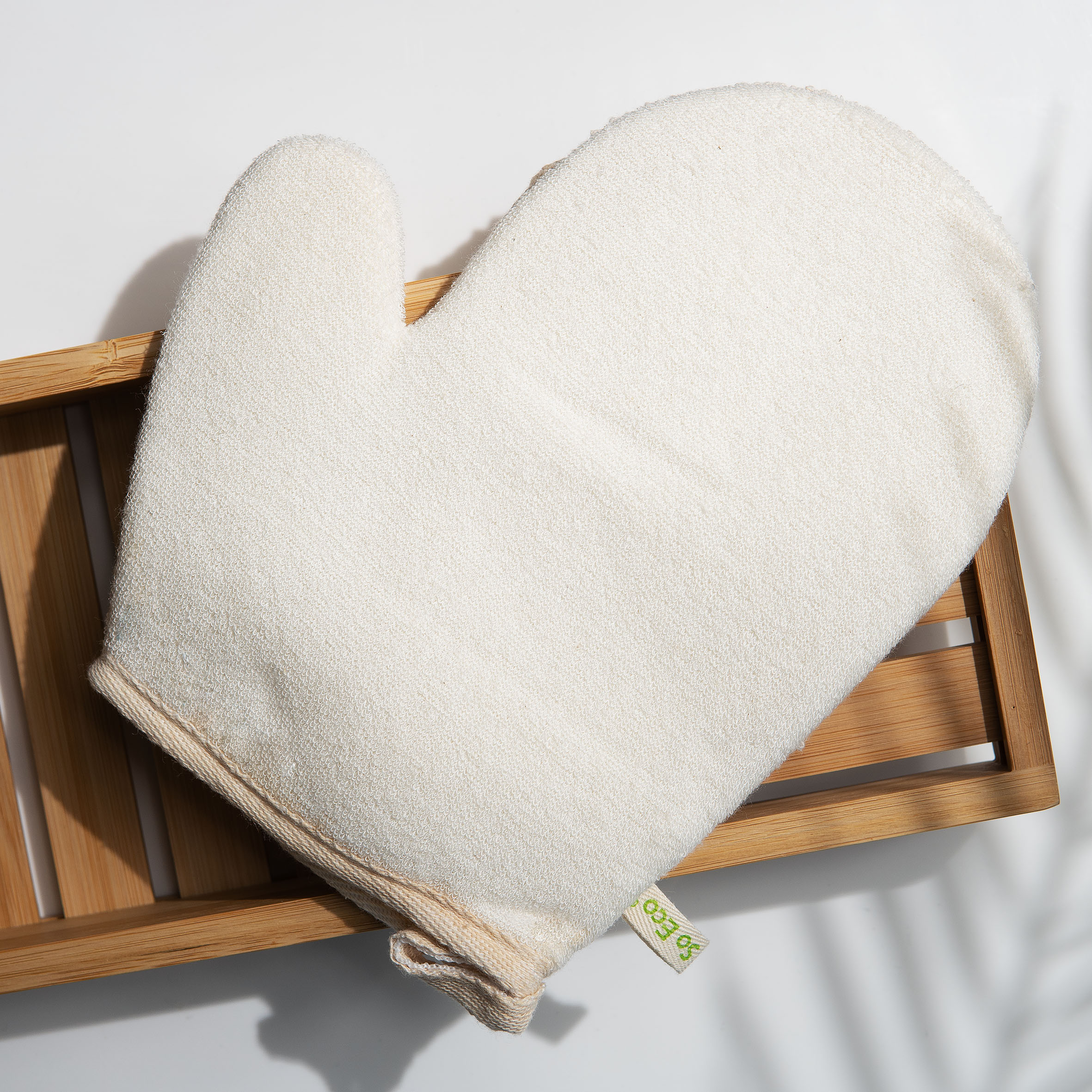 So Eco 2-1 Exfoliating Glove - 6