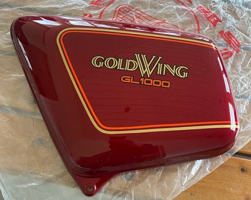 83700-371-661 Sidokåpa Vänster Honda GL1000 Goldwing  83700-371-661ZA