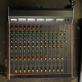 Tascam M-35, beg