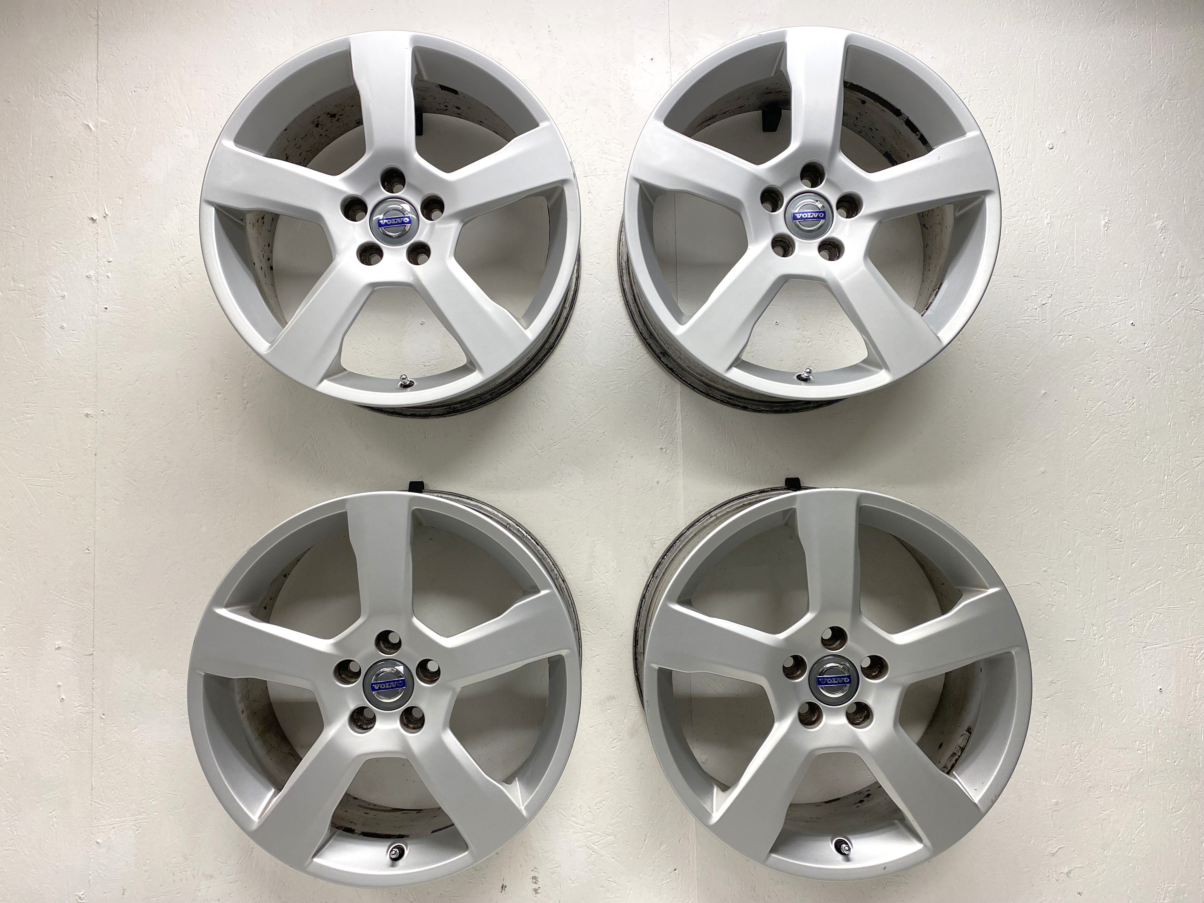 BEGAGNAT | 4 st | 18" ALUFÄLGAR Original VOLVO Cratus 31255447 | 5x108 8x18 ET55 63.4