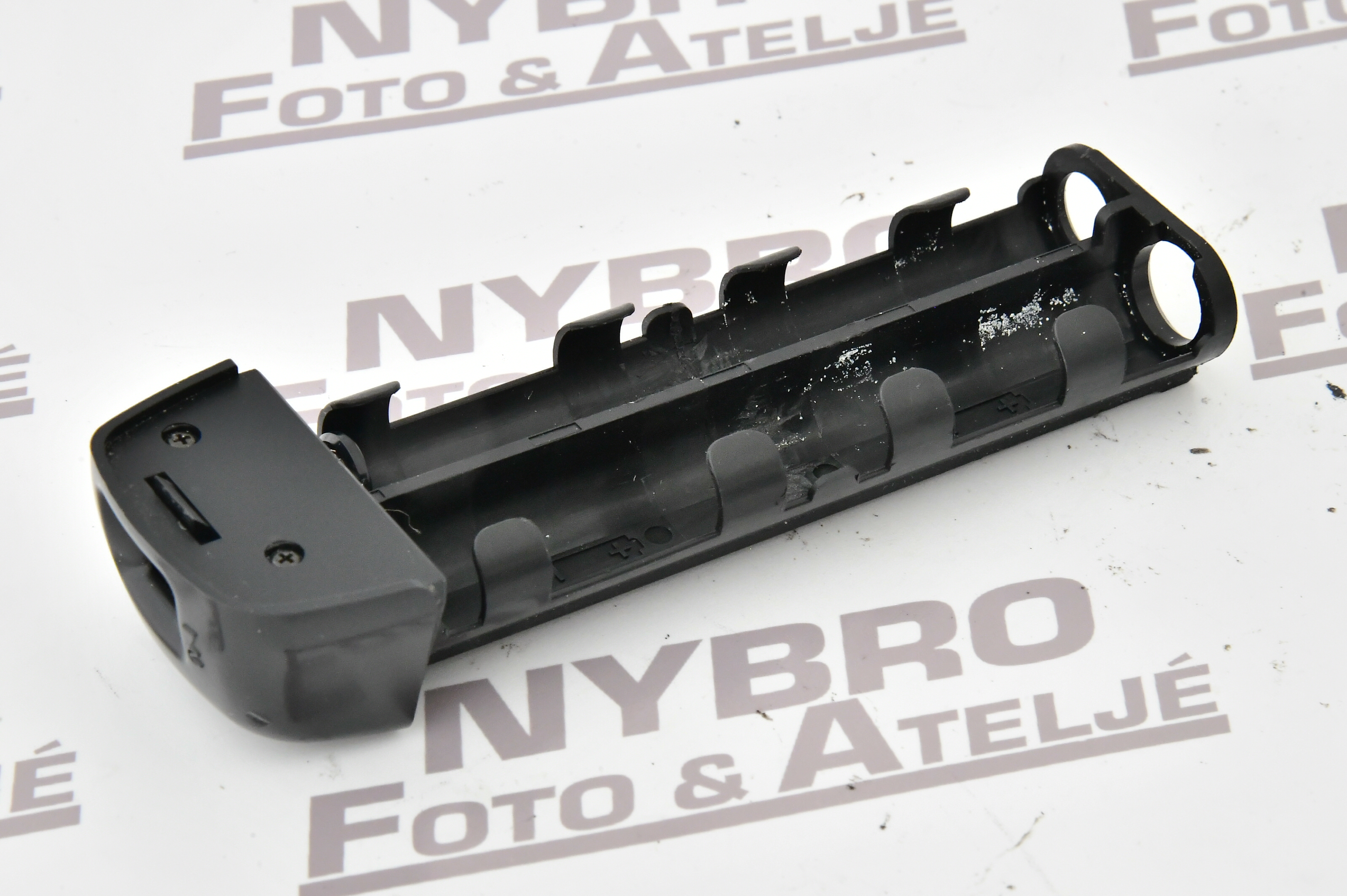 Nikon MS-16  batterihållare till F80