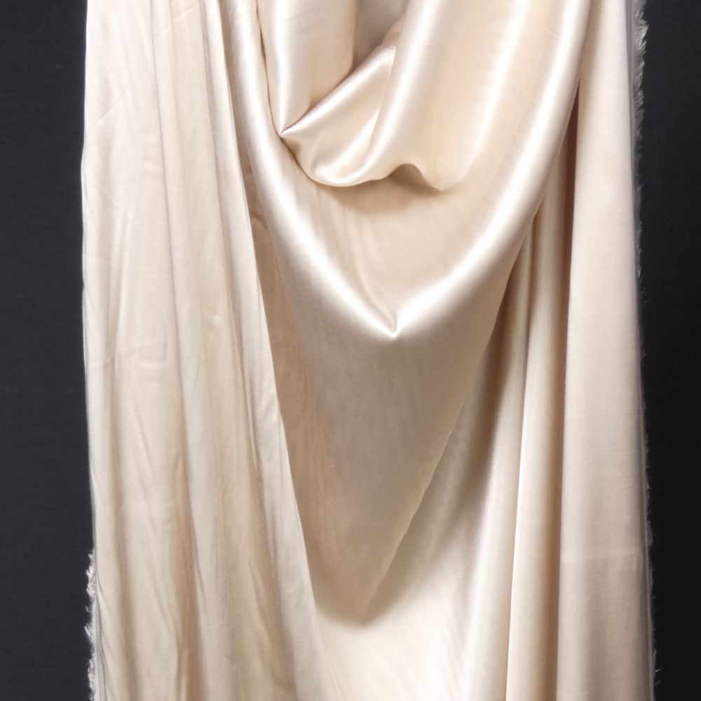 Bundle of 2 meters - Stretch Viscose Satin Light beige