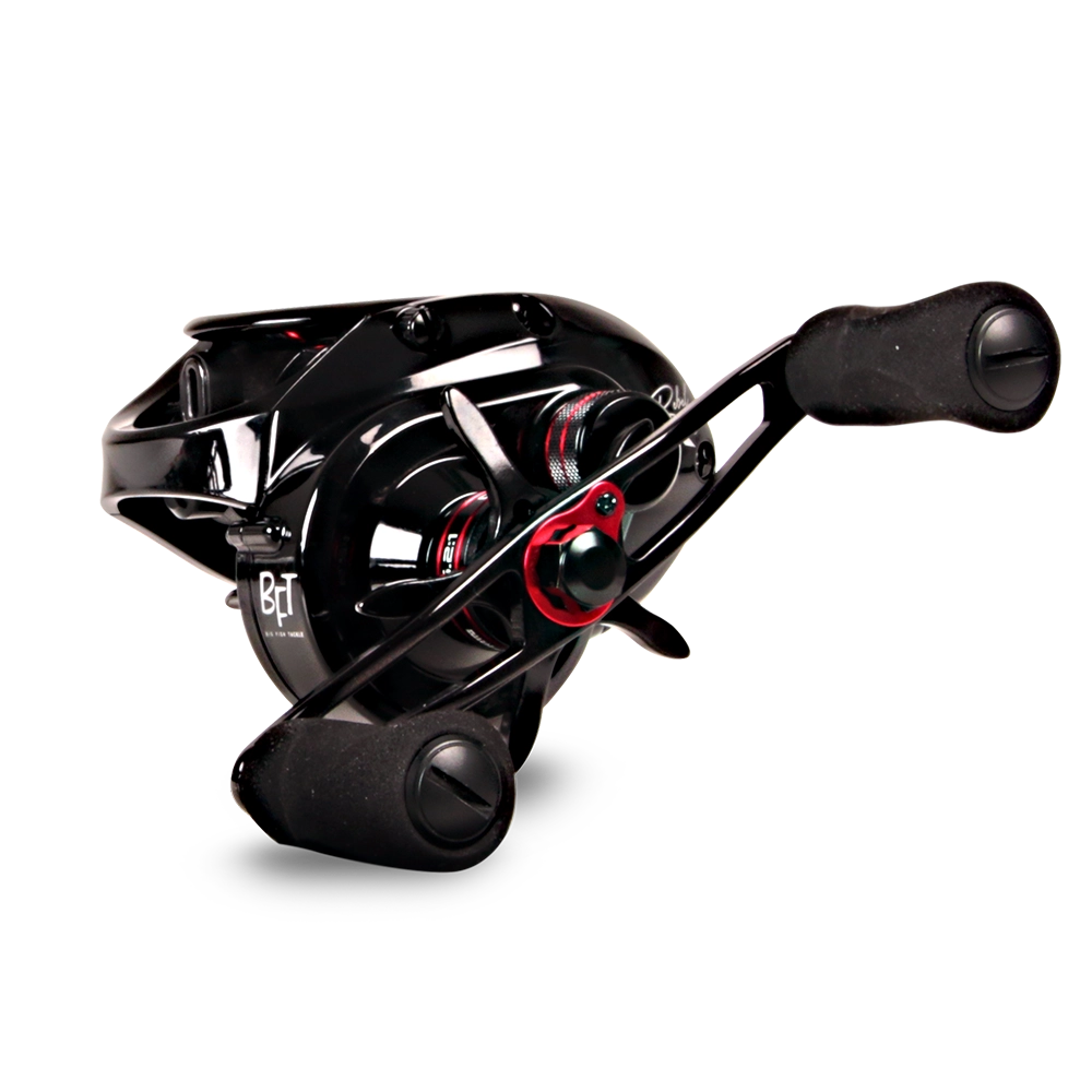 The BFT Rebel X8 fits perfectly in the hand and is available in both left and right handed models. It holds 135 meters of line (0.36 mm) and weighs 280 grams.
