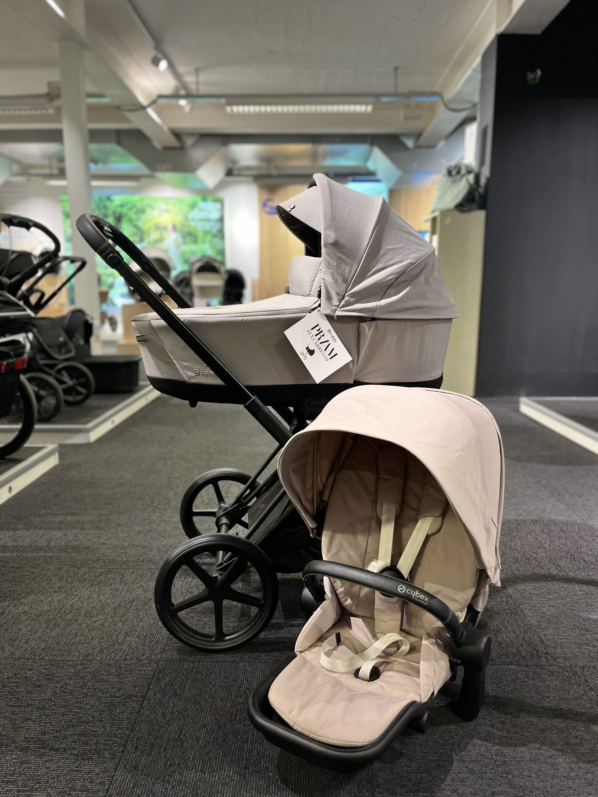 Cybex Priam Duovagn  VISNINGSEX