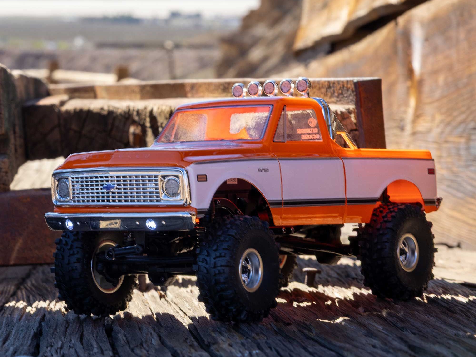 Axial 1/24 SCX24 1971 Chevrolet C10 4WD Truck RTR, Orange - 28