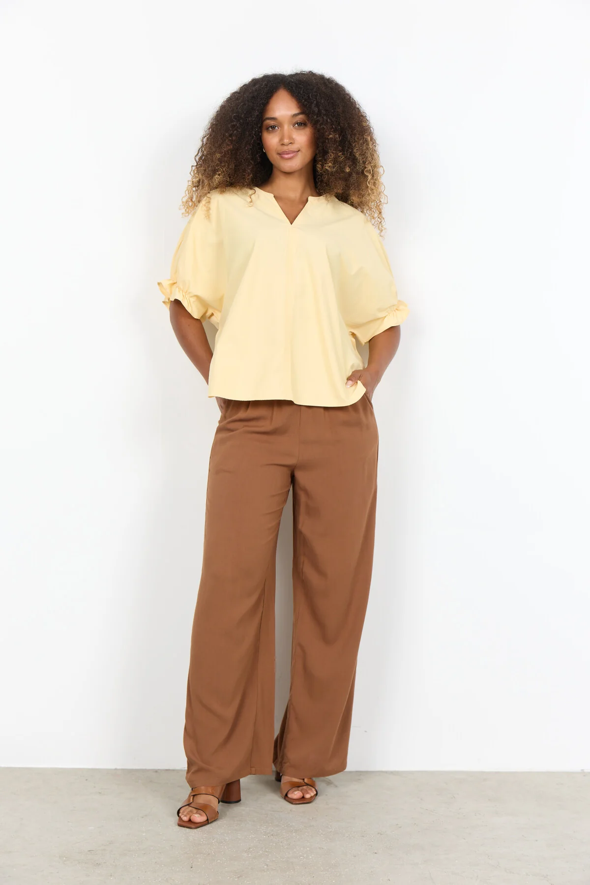 Blus Netti 125
