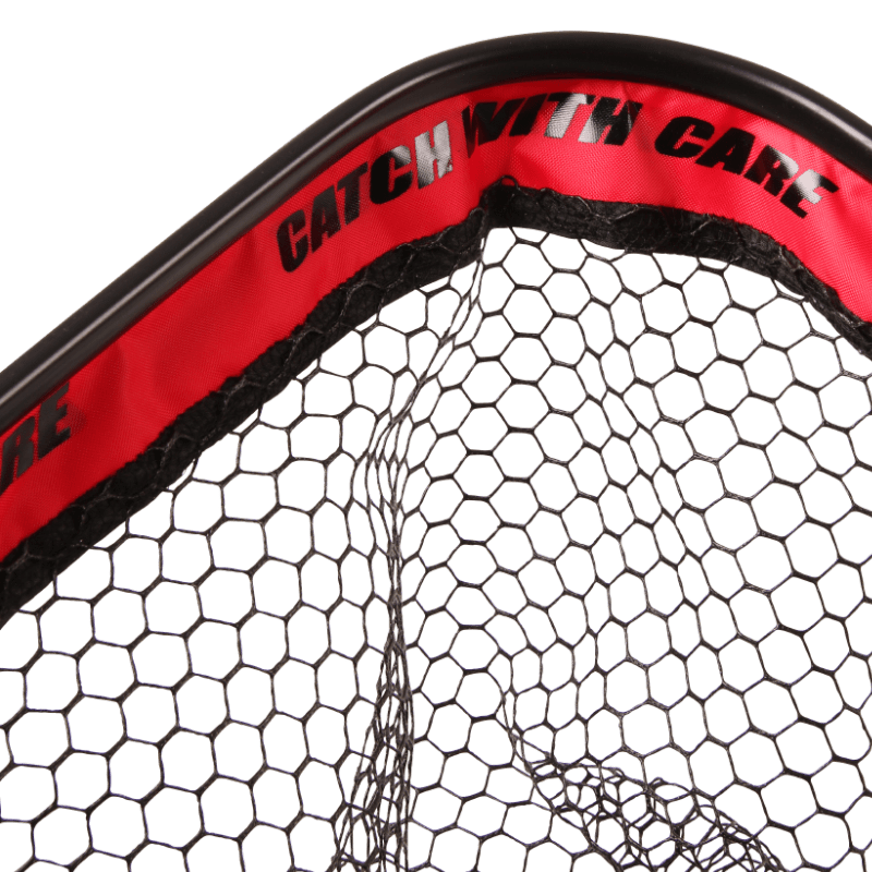 CWC foldable bank net is a folding net with rubber net designed for street fishing as it does not take up much space. 40x50cm with 75cm net shaft