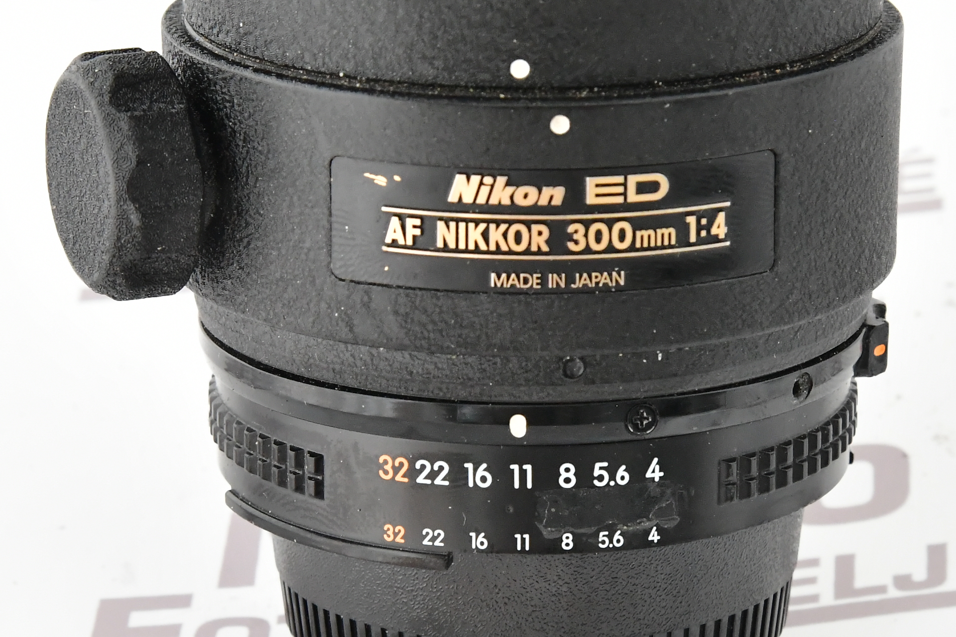 Nikon Nikkor AF 300/4 ED - 3