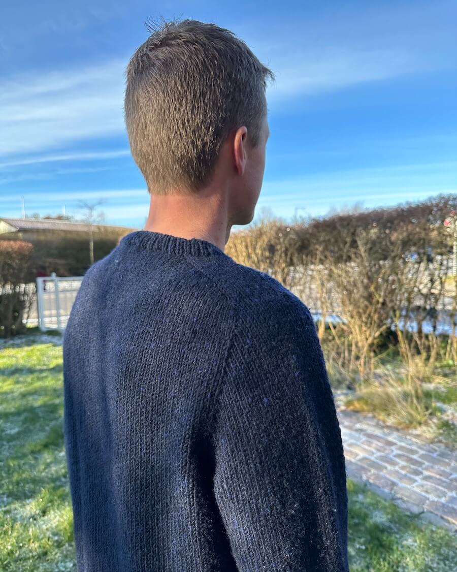 PetiteKnit Northland Sweater Man (17 m st 5) - 2