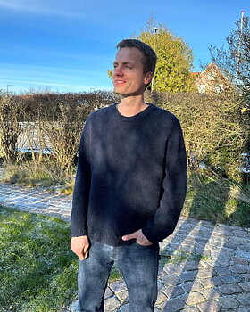 PetiteKnit Northland Sweater Man (17 m st 5)