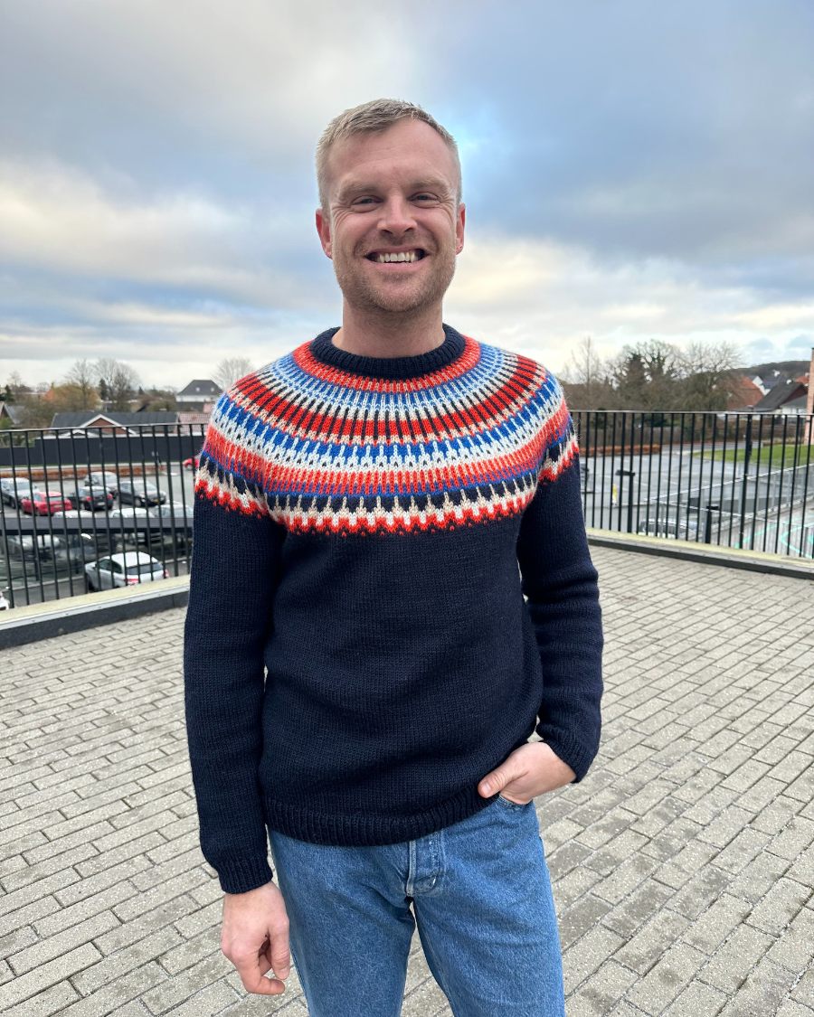 PetiteKnit Celeste Sweater Man (20 m st 4)
