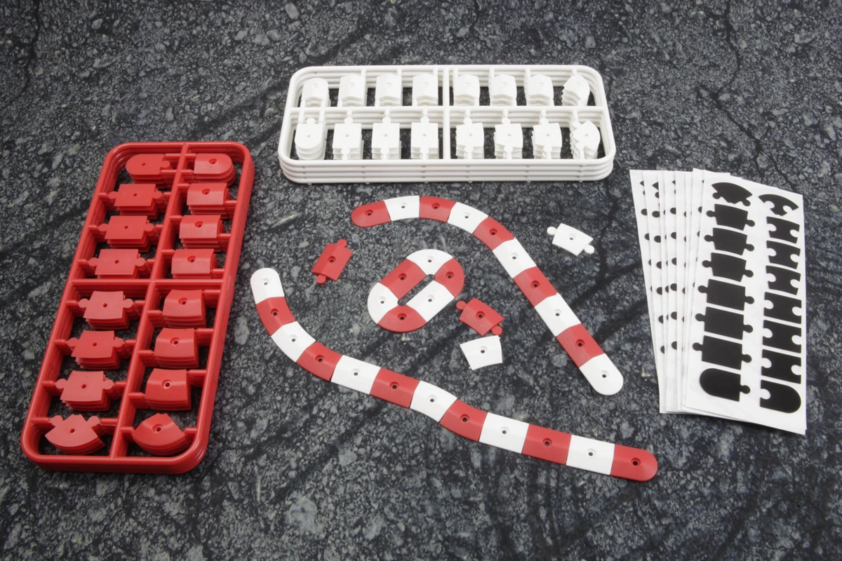 HPI HP161409 nano-TTR Curb Set - Red and White - 3