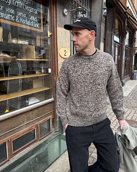 PetiteKnit Melange Sweater Man (20 m st 4)
