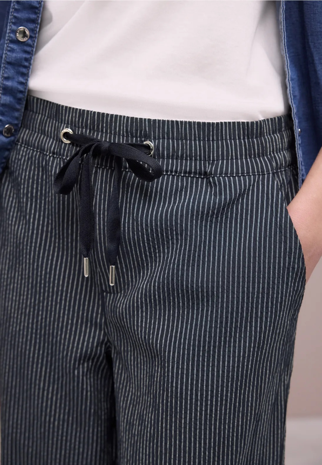 LTD QR Emee Stripe Crash L 26 - Deep Blue - Street One - 5